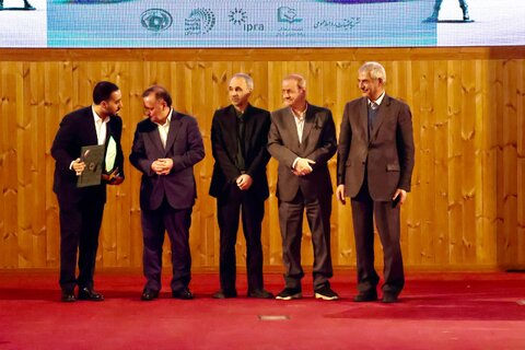 «روابط عمومی شهرداری کرج» در جمع برترین روابط عمومی های کشور ایستاد ۱