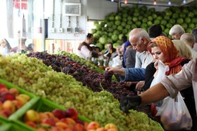 اعلام نرخ جدید میوه و تره بار در بازار روزهای کرج