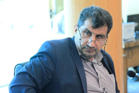 محمد نبیونی-رییس کمیسیون سرمایه گذاری وامور مشارکت ها