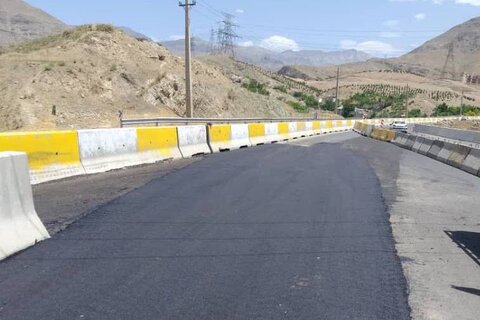معابر منطقه ۱۰ با ۸۵۰ تن آسفالت لکهگیری شد 10 - کراپشده