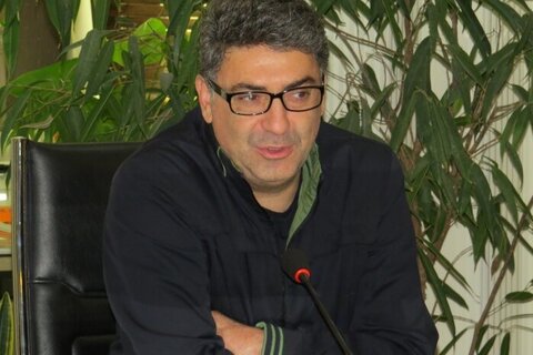 شستشوی تابلوها و علائم ترافیکی منطقه ۹ انجام شد آرش یگانی - کراپشده