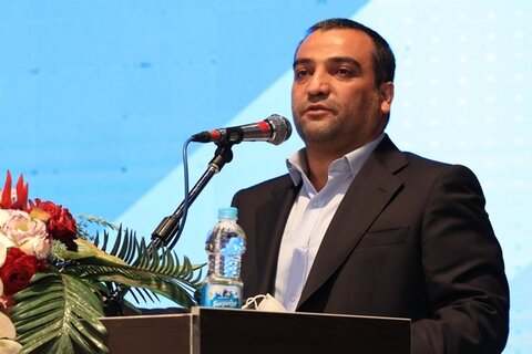 اتحاد لازمه کار جهادی است/ خدمت به مردم در اولویت است آیین تکریم ومعارفه شهردار کرج - کراپشده