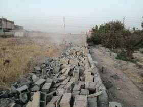 تخریب ۴۰ هزار متر دیوارکشی غیرمجاز در مهرشهر