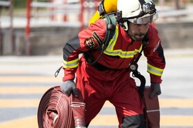 مسابقات عملیاتی ورزشی آب‌رسانی آتش‌نشانان برگزار شد