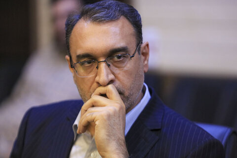 به دنبال توزیع عادلانه خدمات و رفع مشکلات محلات مختلف به ویژه ساکنین مناطق کم برخوردار هستیم غفاری