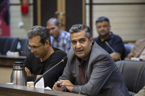 ۲۵ هزار دانش آموز کرجی متقاضی استفاده از سرویس مدارس هستند جلسه استقبال از مهر