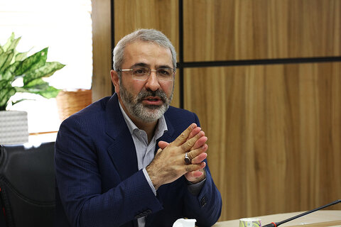 شهر برای استقبال از بهار معنوی آماده شود/ کرج گردی با اتوبوسهای گردشگری مهرداد کیانی