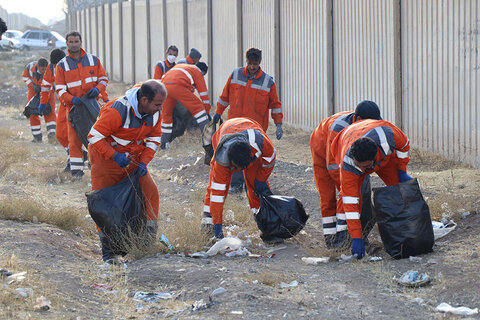 زبالههای حاشیه جاده حلقه دره جمع آوری شد پاکسازی حلقه دره