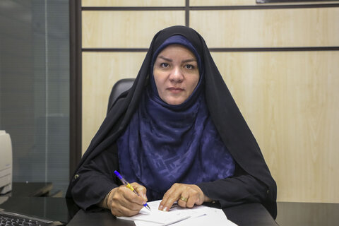 اثر بخشی در زندگی و محیط کار کارکنان شهرداری کرج خانم شیخی مشاور امور بانوان شهردار کرج