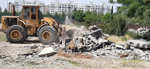 نخالهبرداری و تسطیح زمینهای خالی در سطح منطقه ۳ کرج انجام شد 3