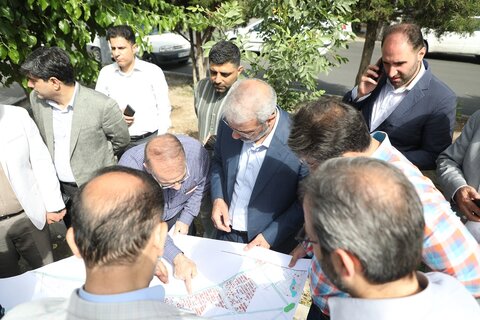 بازدید شهردار از کنارگذر مهرشهر