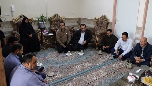 دیدار با خانواده محترم شهید حسین درگاهی انجام شد