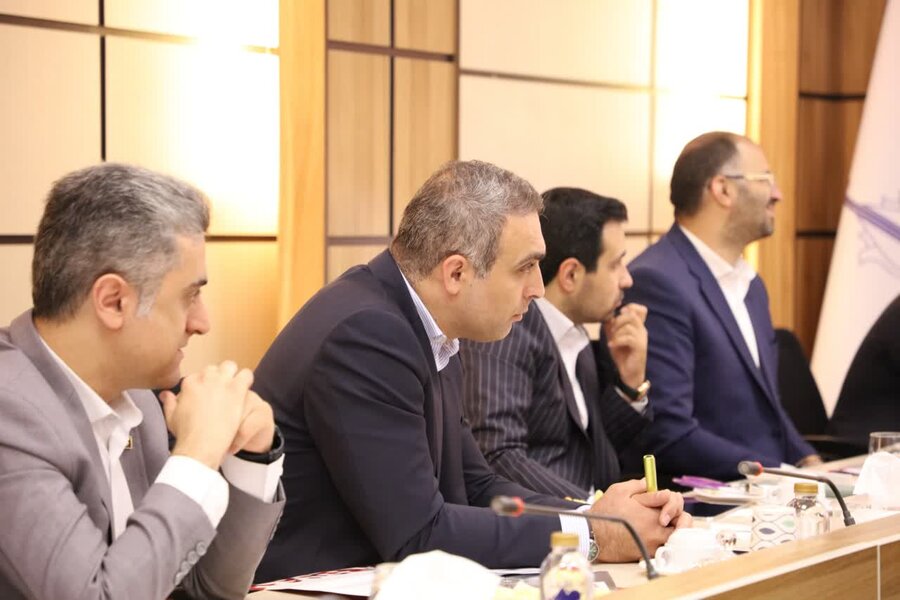 شهرداری کرج پیشتاز افزایش سرمایه در بانک شهر/ ارائه تسهیلات کم بهره به کارمندان