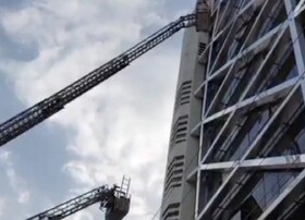 در حریق برج تجاری کرج ۷۰ نفر نجات یافتند