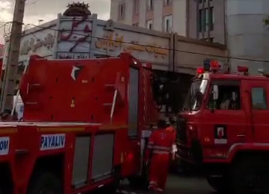 در حریق برج تجاری کرج ۷۰ نفر نجات یافتند