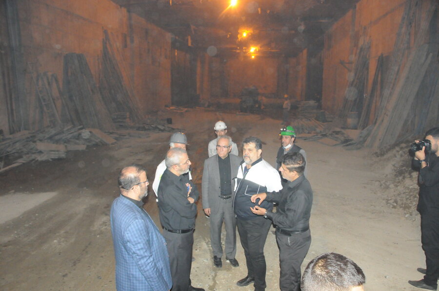 ضرورت رفع موانعِ برای شتابِ گرفتنِ روند تکمیل قطارشهری کرج