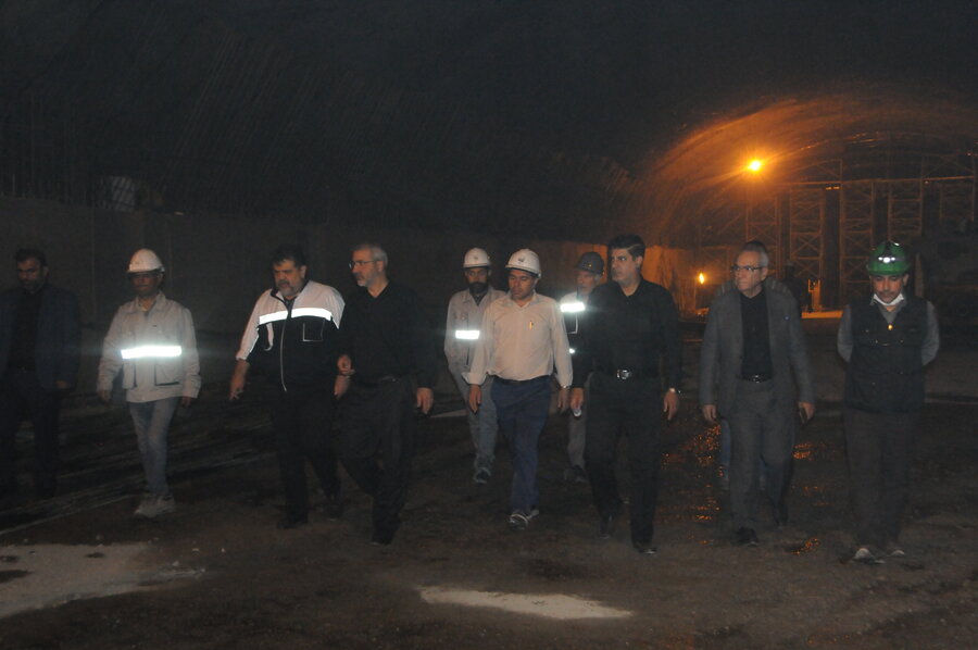 ضرورت رفع موانعِ برای شتابِ گرفتنِ روند تکمیل قطارشهری کرج