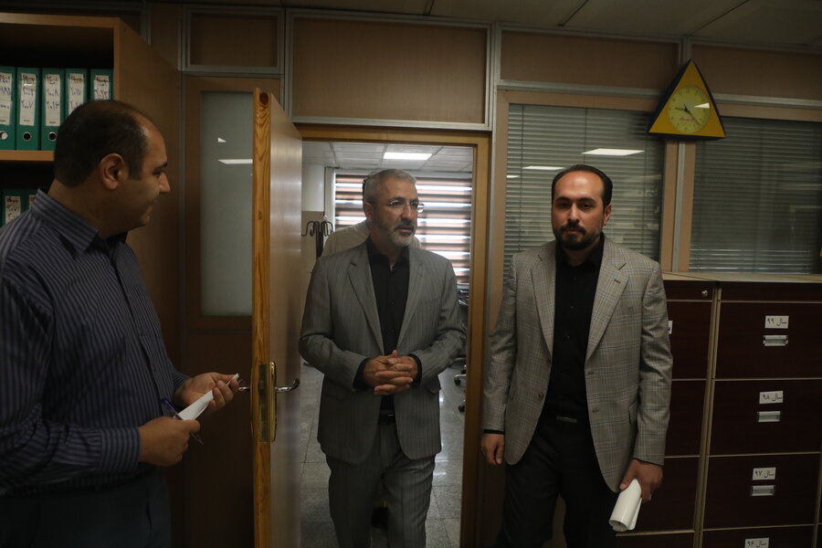 شهردار کرج به صورت سرزده از منطقه ۶ بازدید کرد