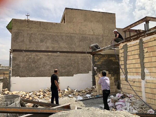 ساخت و ساز غیرمجاز در خیابان فروردین رفع اثر شد