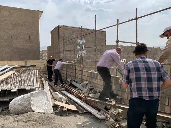 ساخت و ساز غیرمجاز در خیابان فروردین رفع اثر شد