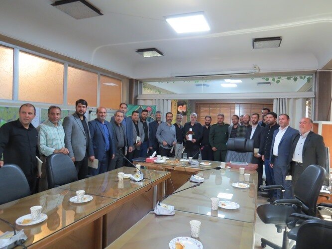 مراسم تجلیل از آزاده دفاع مقدس در منطقه ۹