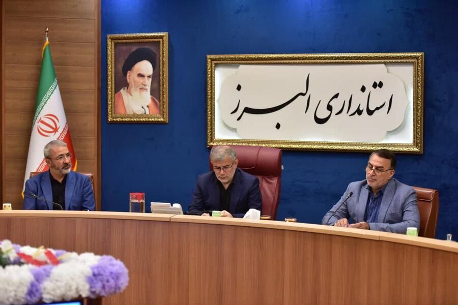 جلسه رفع مشکلات قطار شهری و بزرگراه شمالی برگزار شد