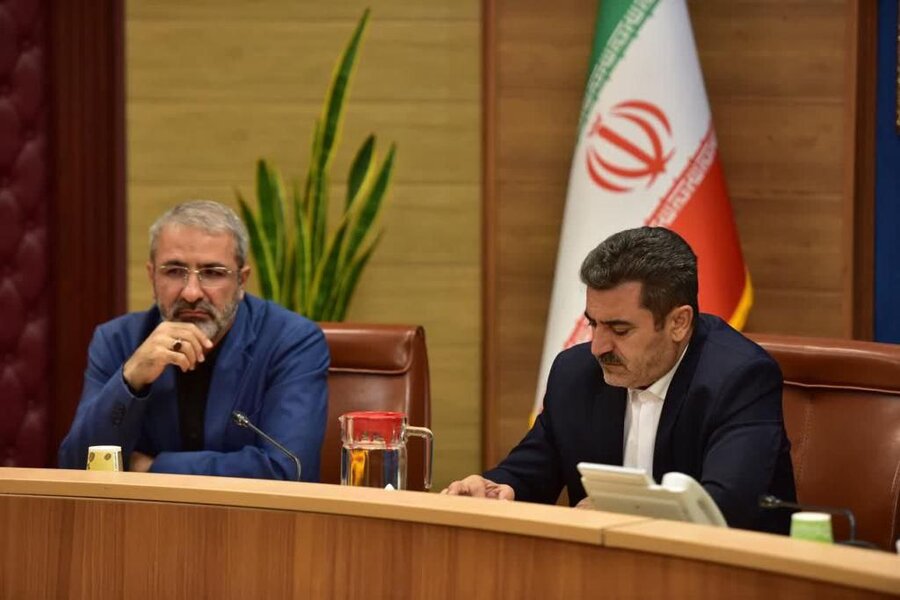 جلسه رفع مشکلات قطار شهری و بزرگراه شمالی برگزار شد