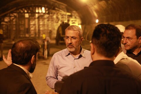 بازدید شهردار از قطارشهری