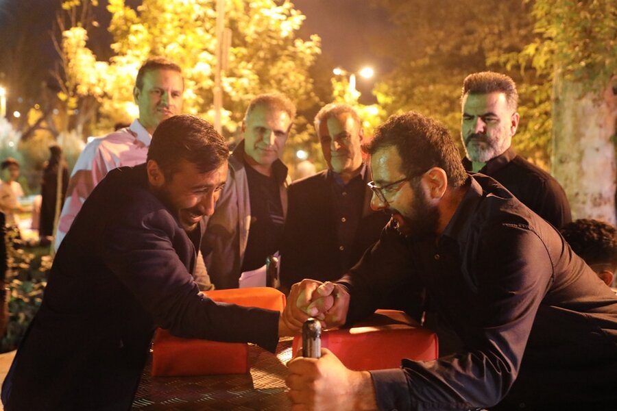 خانواده های شهرداری کرج در پارک بانوان گرد هم آمدند