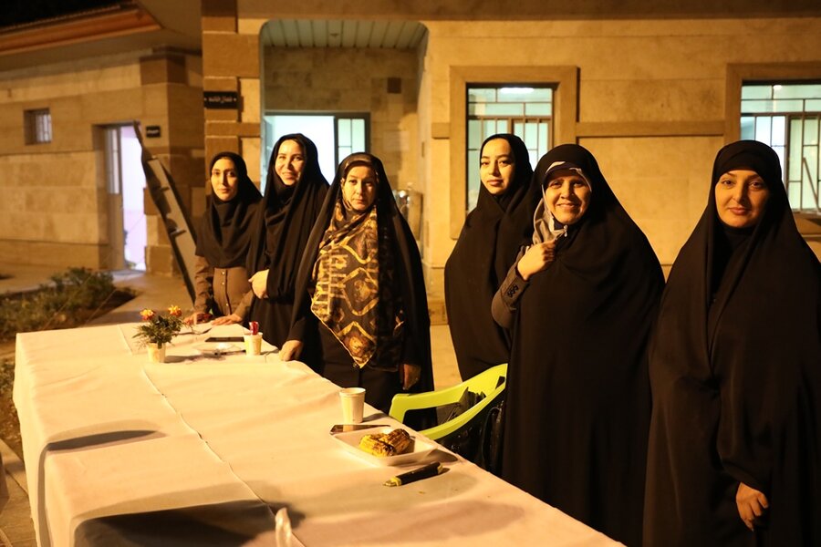 خانواده های شهرداری کرج در پارک بانوان گرد هم آمدند