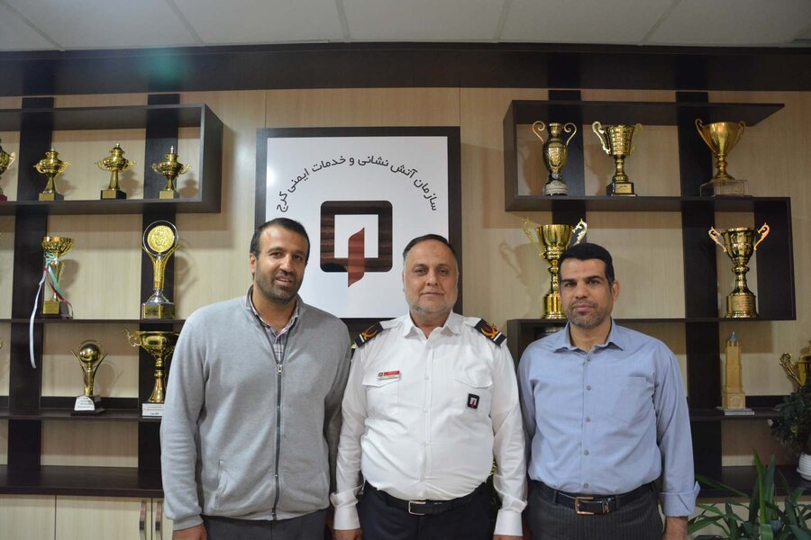 دیدار حافظان امنیت با رئیس آتش نشانی کرج