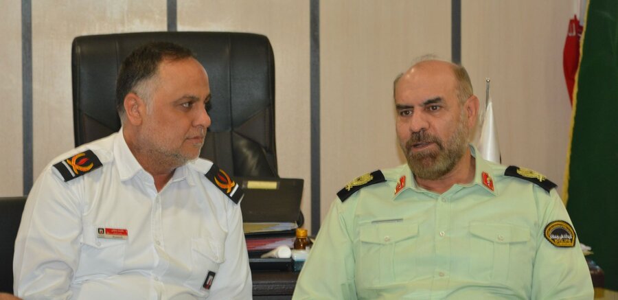 دیدار حافظان امنیت با رئیس آتش نشانی کرج