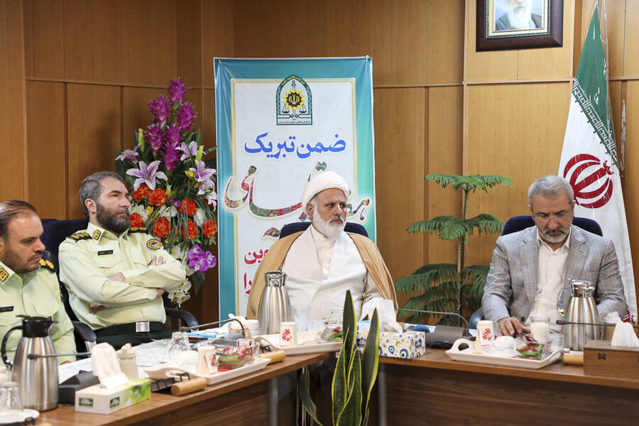 مدیران شهری هفته نیروی انتظامی را گرامی داشتند