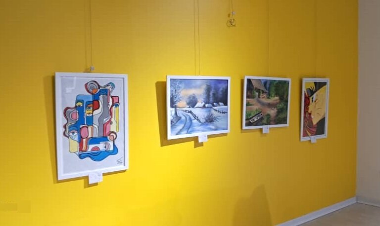 برگزاری نمایشگاه نقاشی کودکان و نوجوانان در گالری هنری شهر کرج