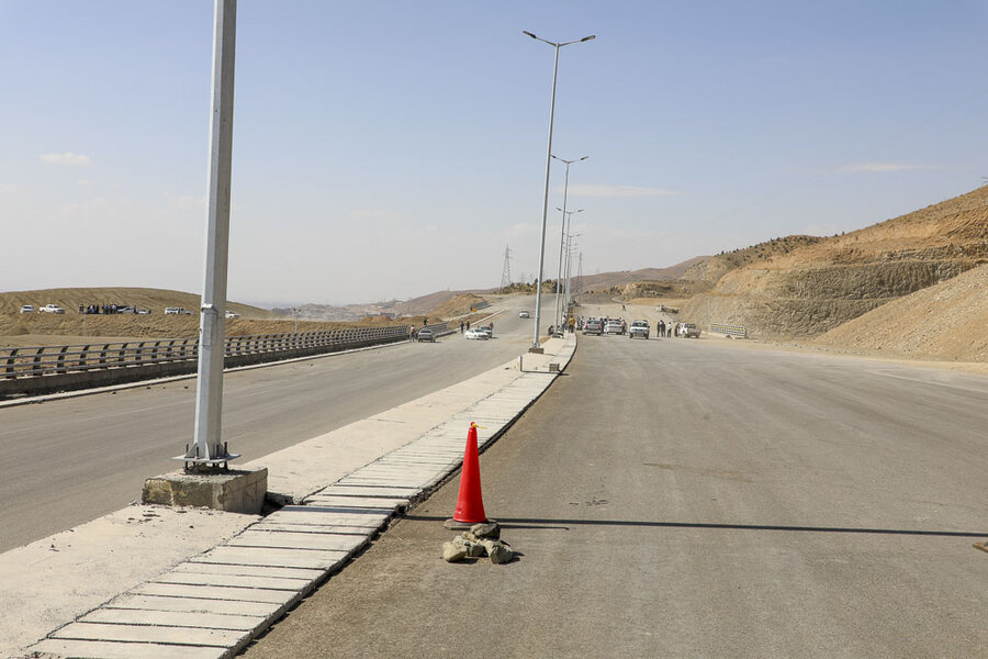 تخریب ۳۰ هزارمتر مکعب سنگ با ۵ تن مواد منفجره