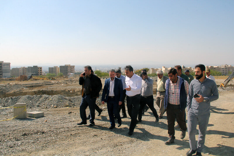 بازدید میدانی از عملیات اجرایی احداث معبر اتصالی بزرگراه شمالی