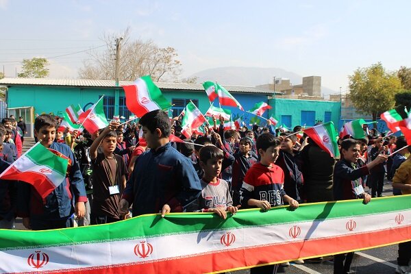 بازدید نائب رئیس شورای اسلامی شهر کرج از برخی مدارس سطح منطقه ۲ کرج