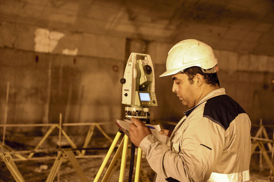 ایران انحصار پله برقیهای مورد نیاز مترو را شکست