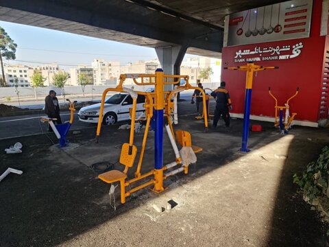 نصب ست تندرستی در ایستگاه تاکسی آزادگان برای اولین بار در کرج ست تندرستی