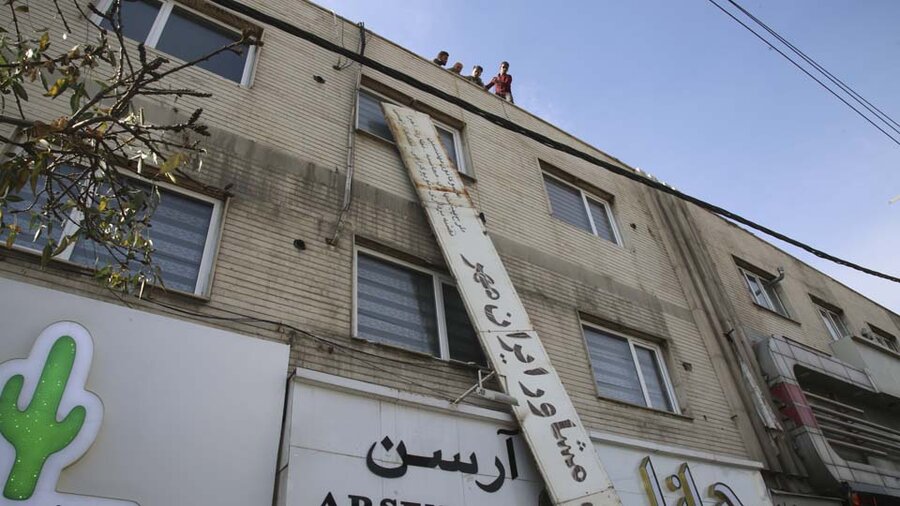 طرح جمعآوری تابلوهای غیرمجاز اجرایی میشود