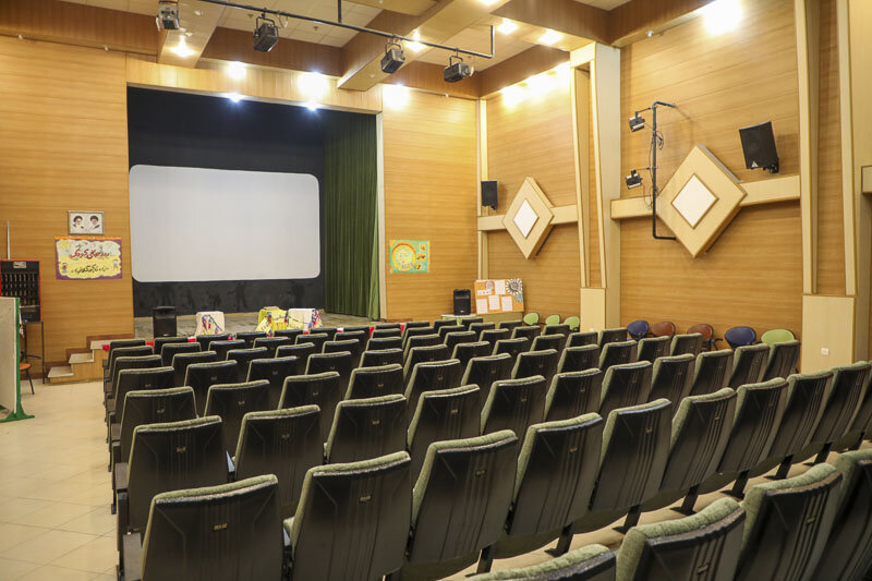 بازدید شهردار کرج از مراکز کانون پرورش فکری کودکان و نوجوانان