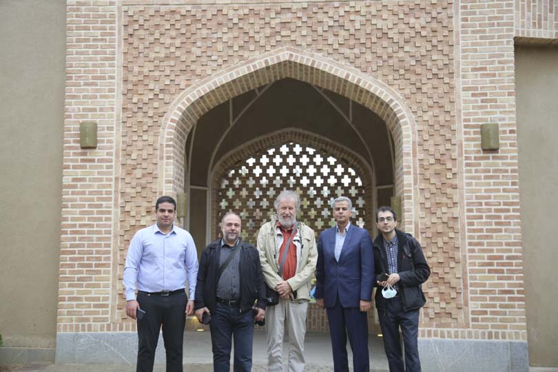 بازدید استاد دانشگاه نورتینگن آلمان از پارک ملی ایران کوچک