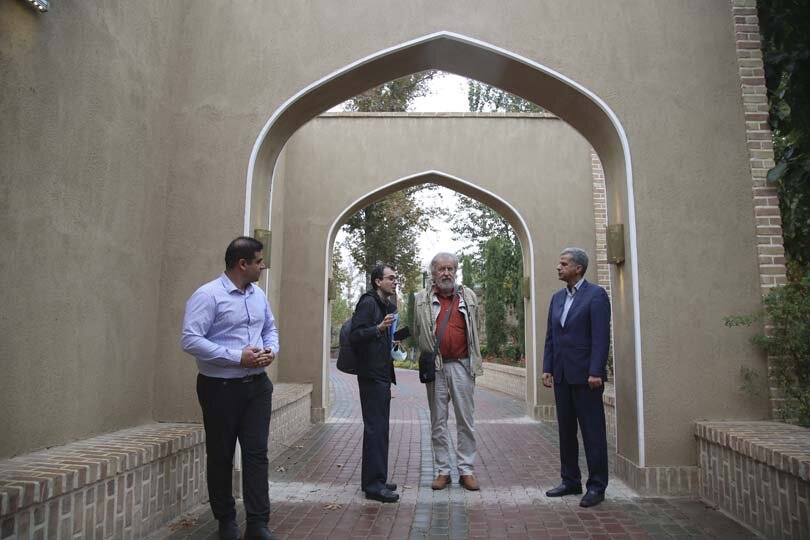 بازدید استاد دانشگاه نورتینگن آلمان از پارک ملی ایران کوچک