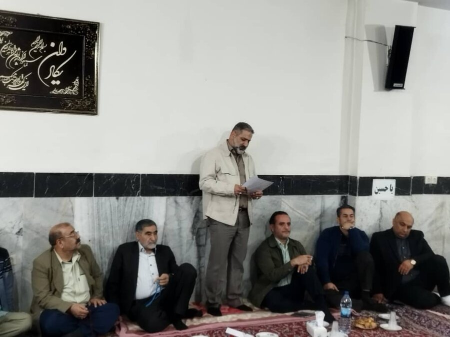 دیدار عضو شورای اسلامی شهر کرج و مدیر منطقه ۴ با اهالی محله اکبر آباد