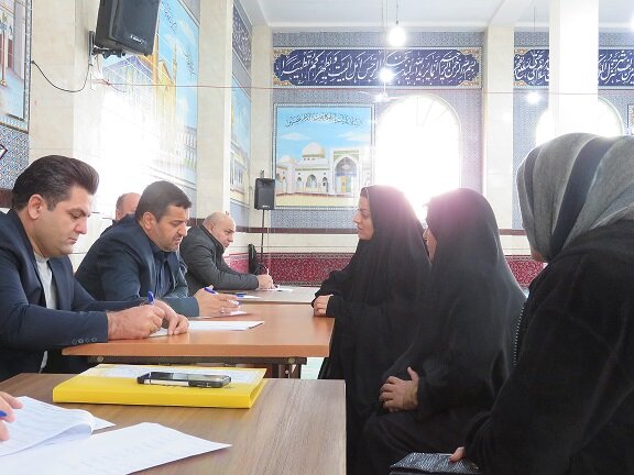 دیدار مردمی سرپرست منطقه ۵ کرج با شهروندان در مسجد صاحب الزمان (عج) حصارک پایین