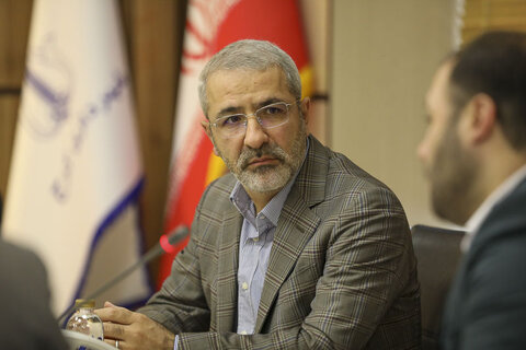 مردم هم باید از تابلوهای تبلیغاتی سهم داشته باشند جلسه آقای شهردار با معاون  دادستان در مورده سیما و منظر شهری