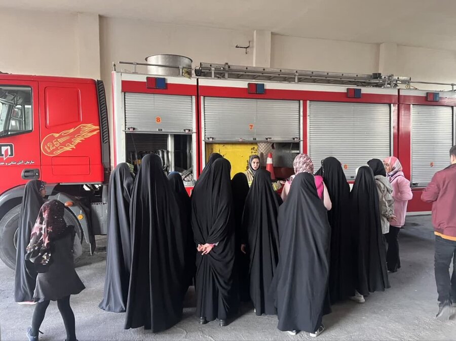 برگزاری دوره آموزشی اطفاء حریق و راههای مقابله با آن