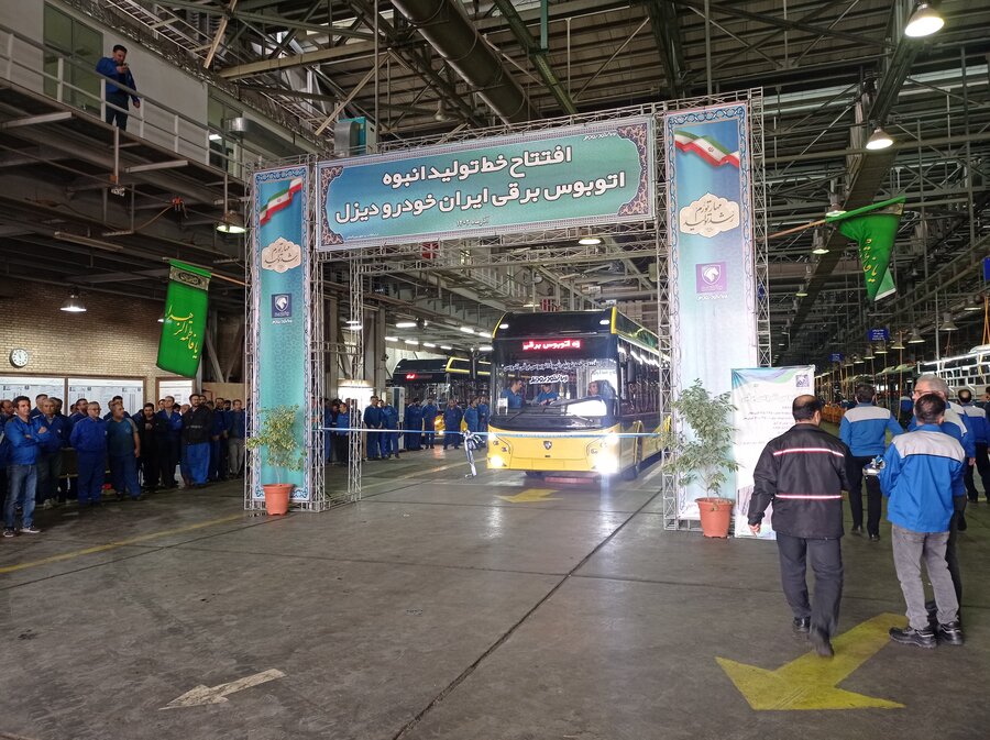 وقتی از تولید داخل حمایت کردیم باید حمایت شویم / عالیترین محصولات باید در اختیار مردم قرار بگیرد