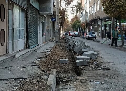 عملیات بهسازی خیابانهای محله حصارک پایین آغاز شد 5