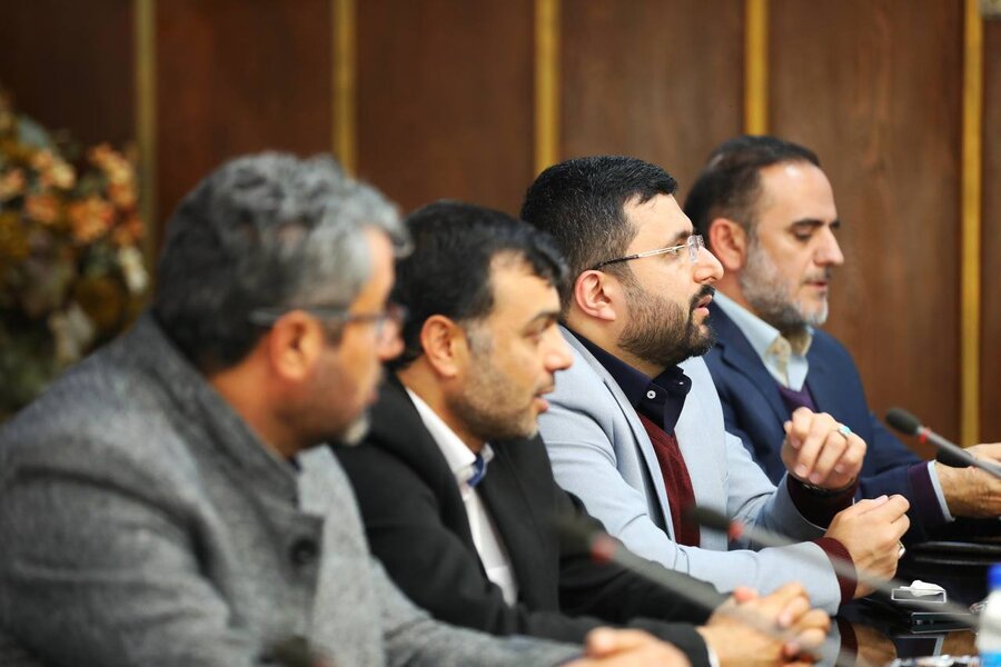 منافع مردم در استفاده از خودروهای برقی مورد توجه است